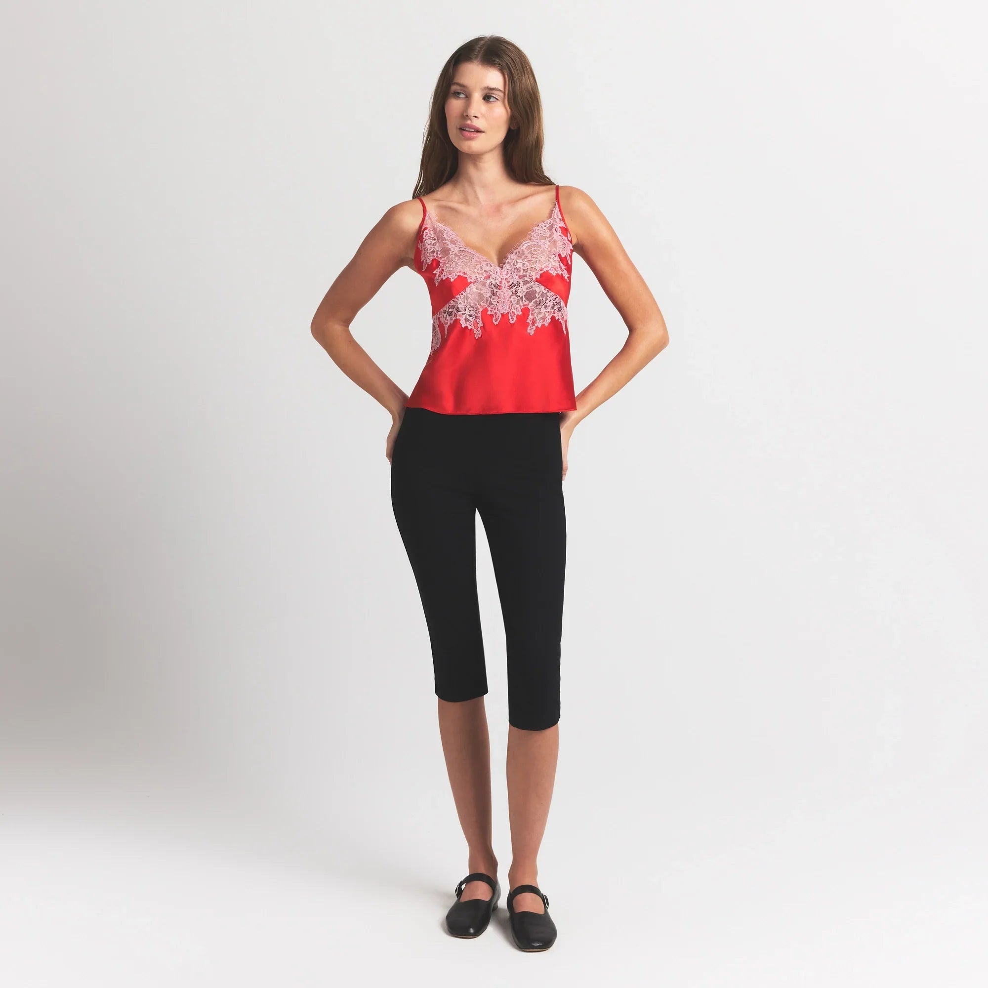 SKIMS SILK LACE CAMI | RUBY CONTRAST - Mind Türkiye