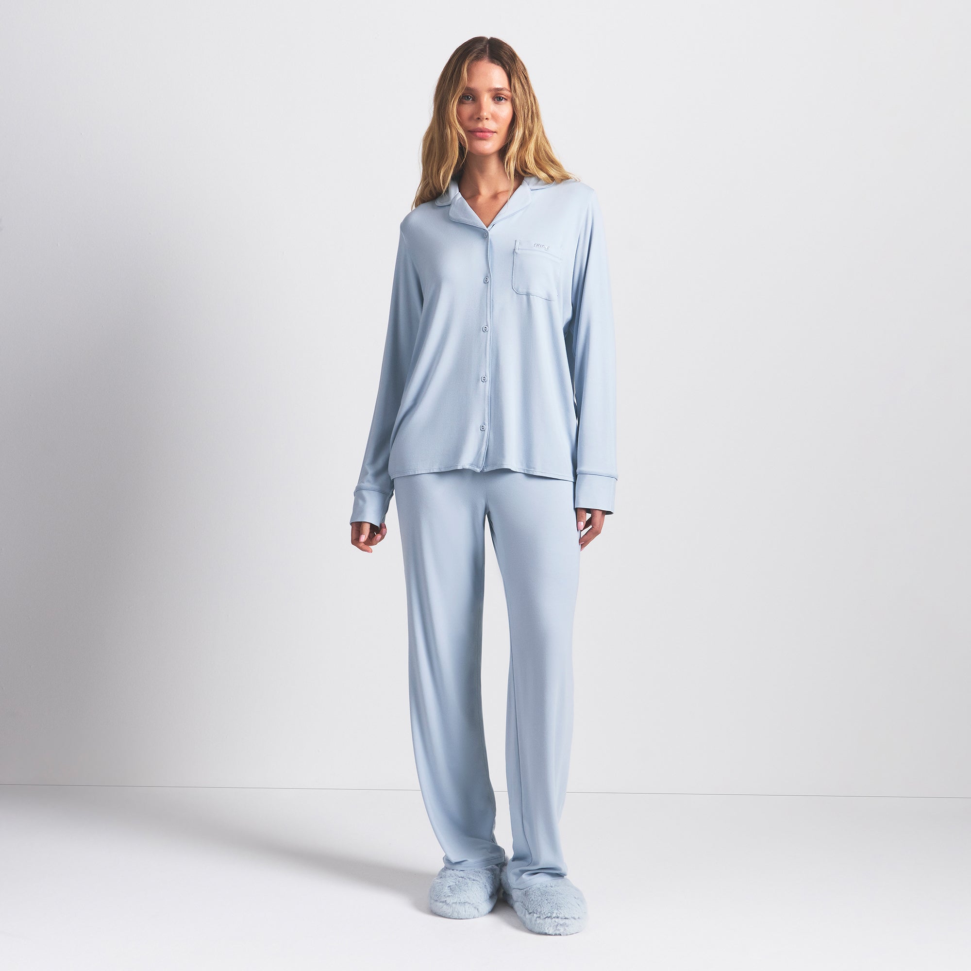 SKIMS SLEEP LONG SLEEVE BUTTON UP SET | ZEN BLUE - Mind Türkiye