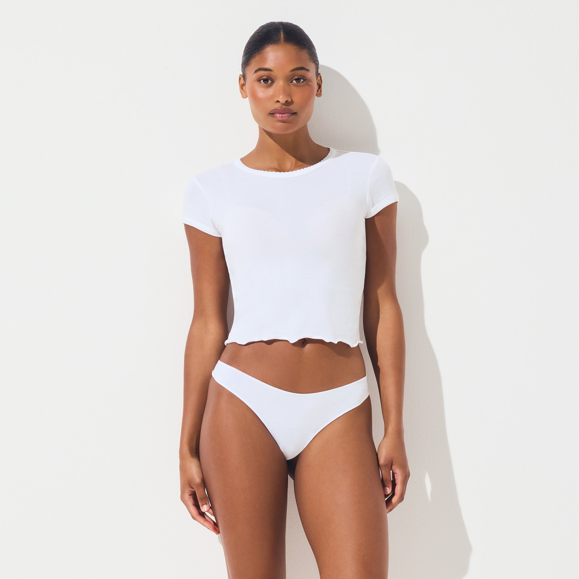 SKIMS LIGHTWEIGHT COTTON THONG | SNOW - Mind Türkiye