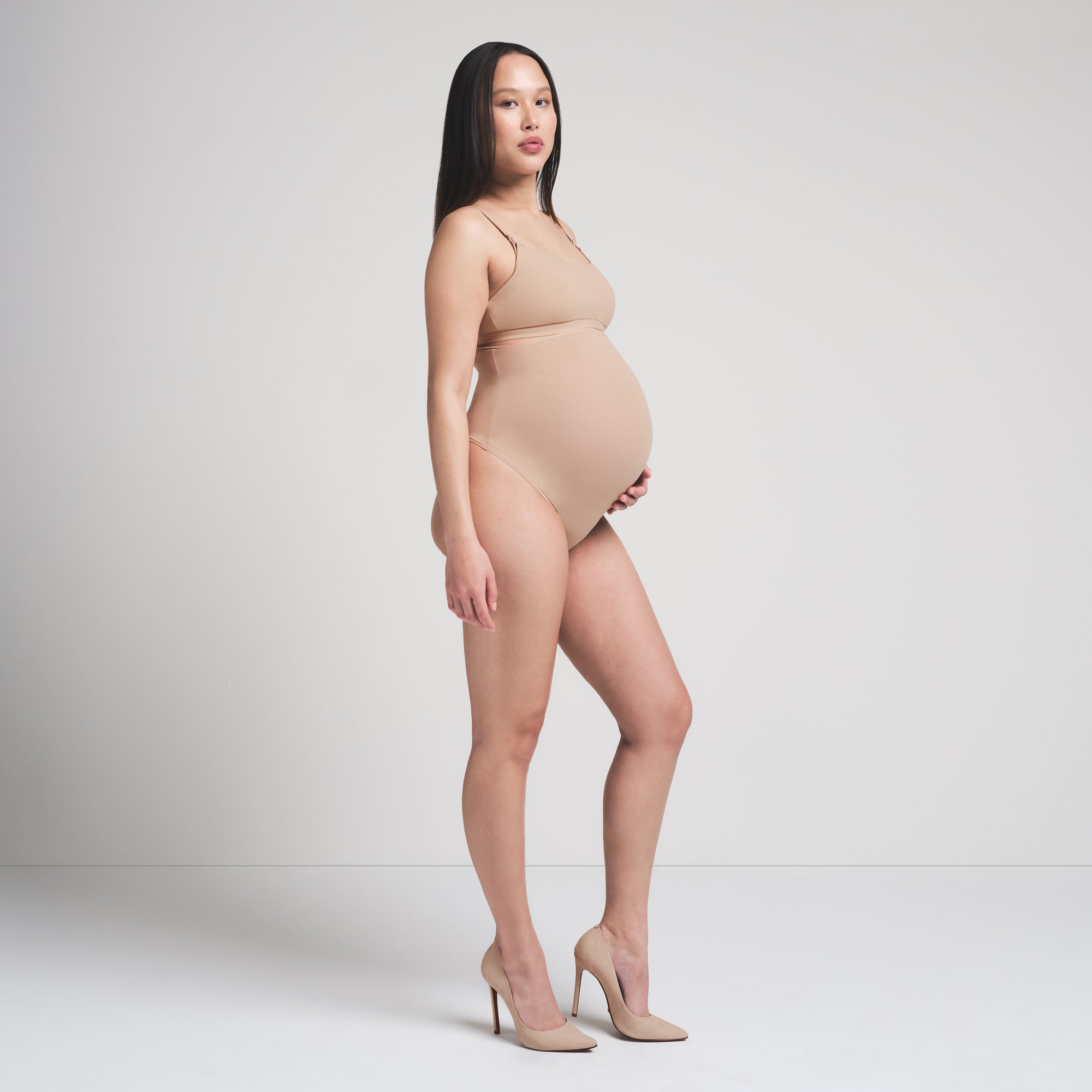 SKIMS FITS EVERYBODY MATERNITY HIGH-WAISTED THONG | CLAY - Mind Türkiye