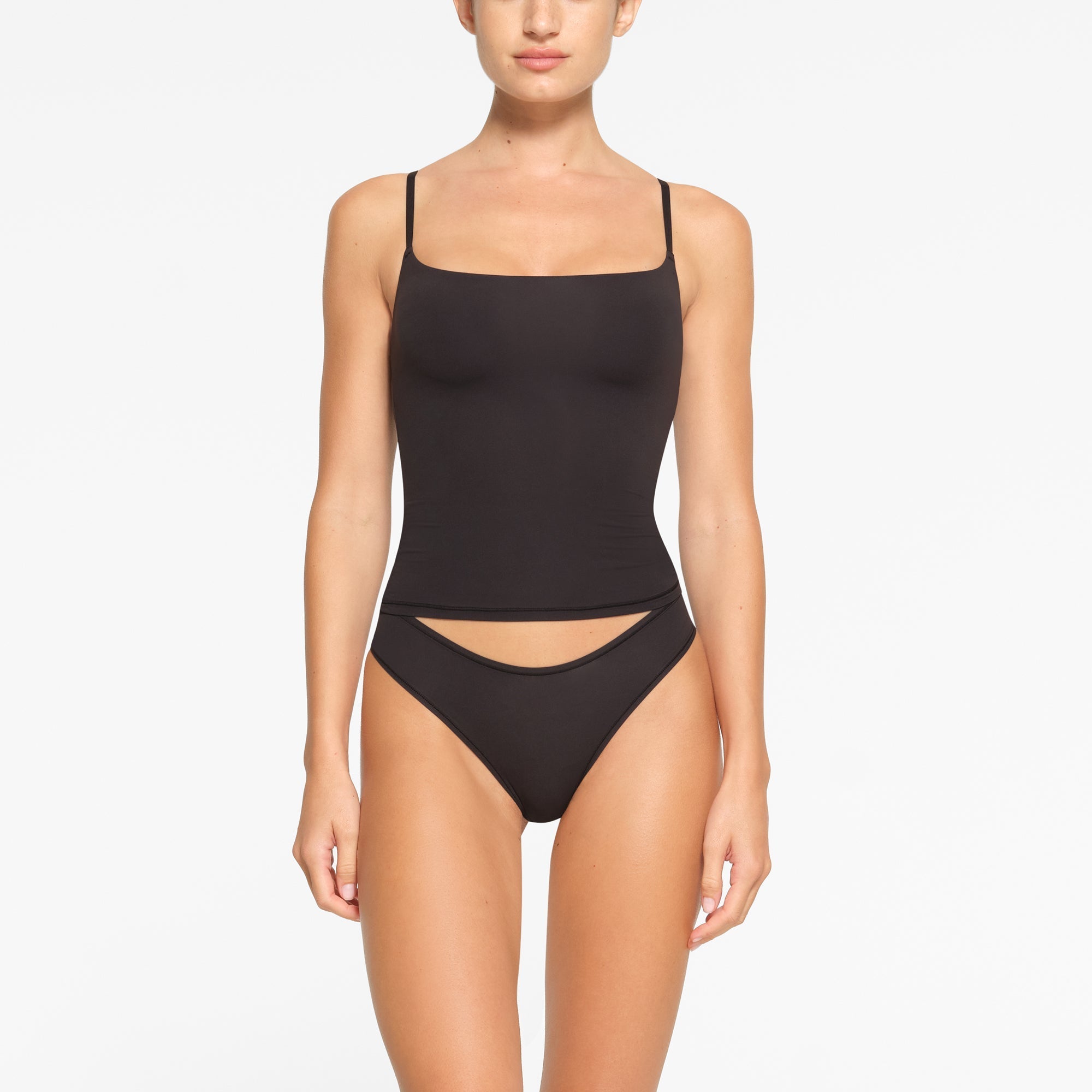 SKIMS FITS EVERYBODY CAMI | ONYX - Mind Türkiye