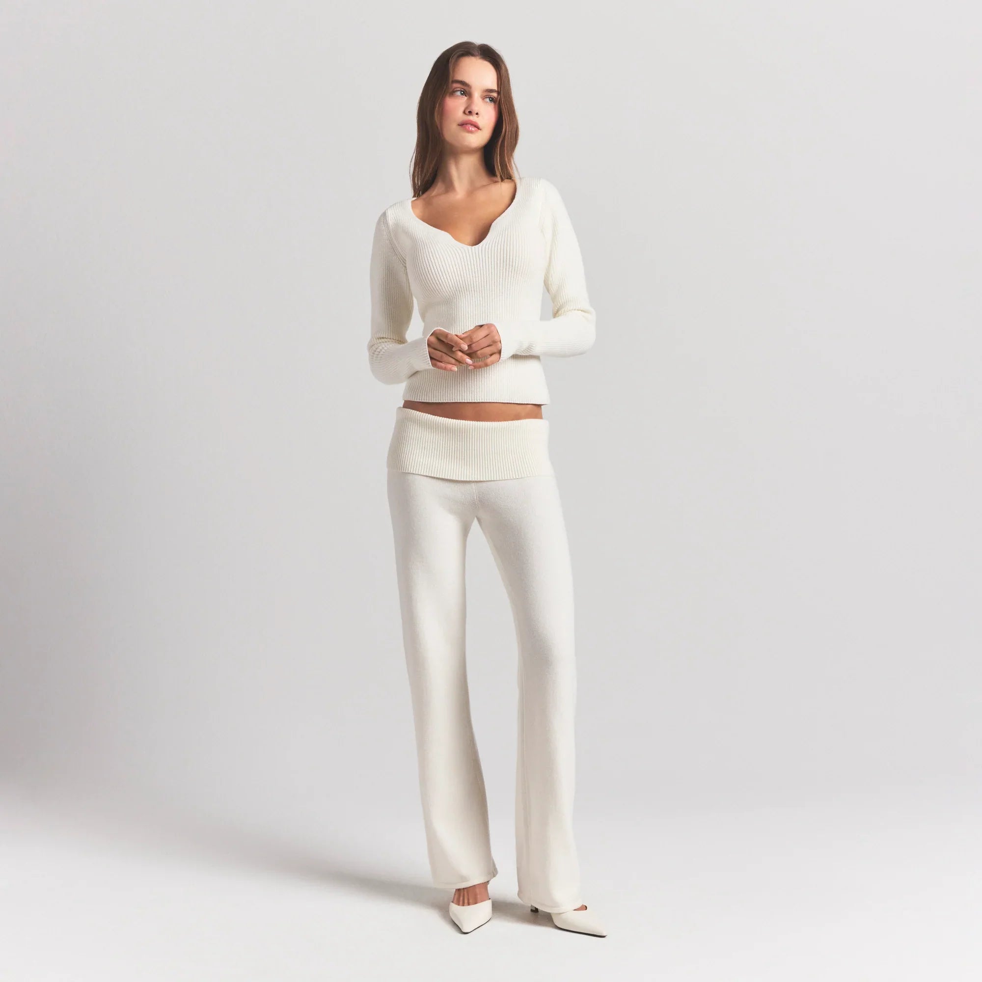 SKIMS SWEATER KNITS RIBBED LONG SLEEVE TOP | IVORY - Mind Türkiye