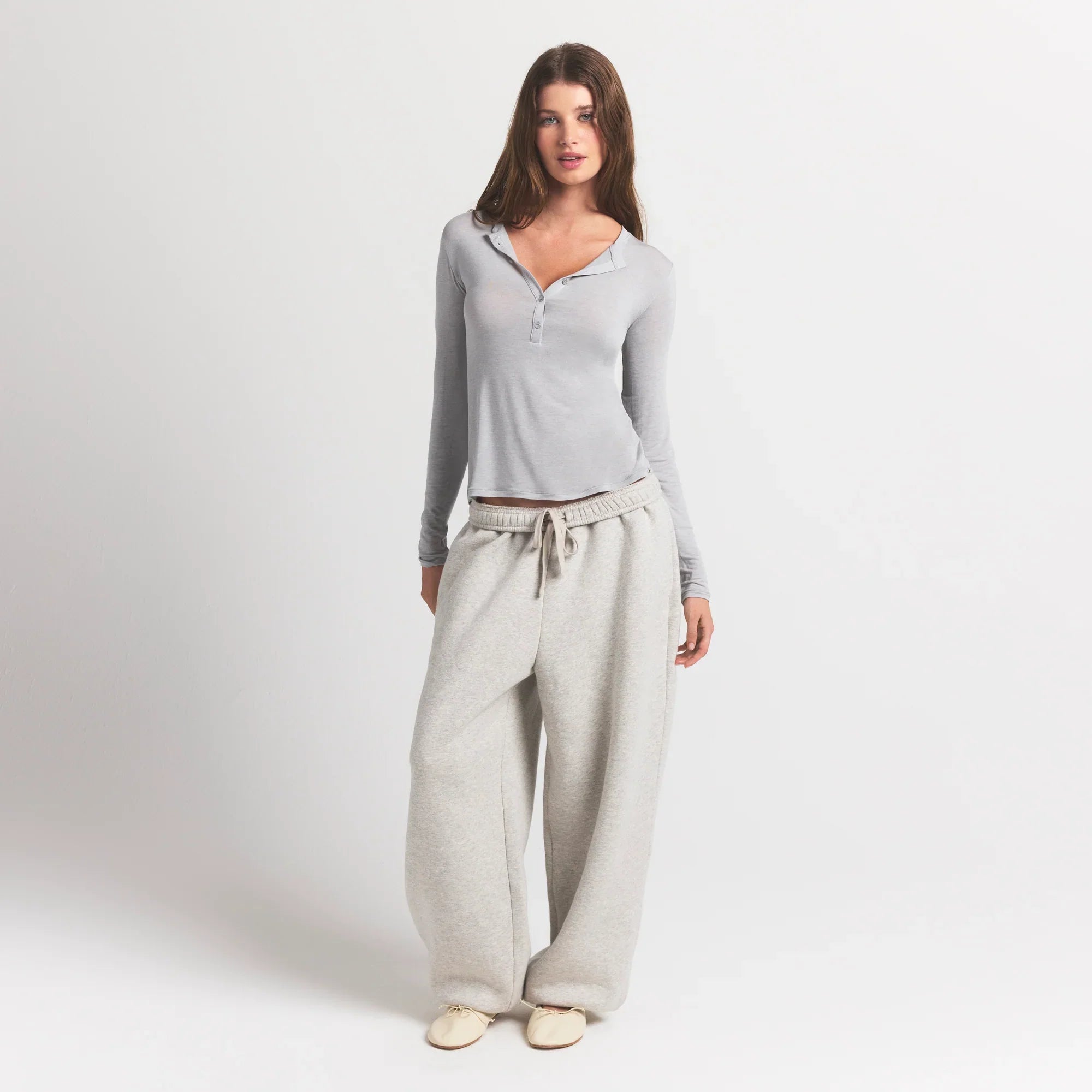 SKIMS SHEER MODAL CREWNECK HENLEY | HEATHER GREY - Mind Türkiye