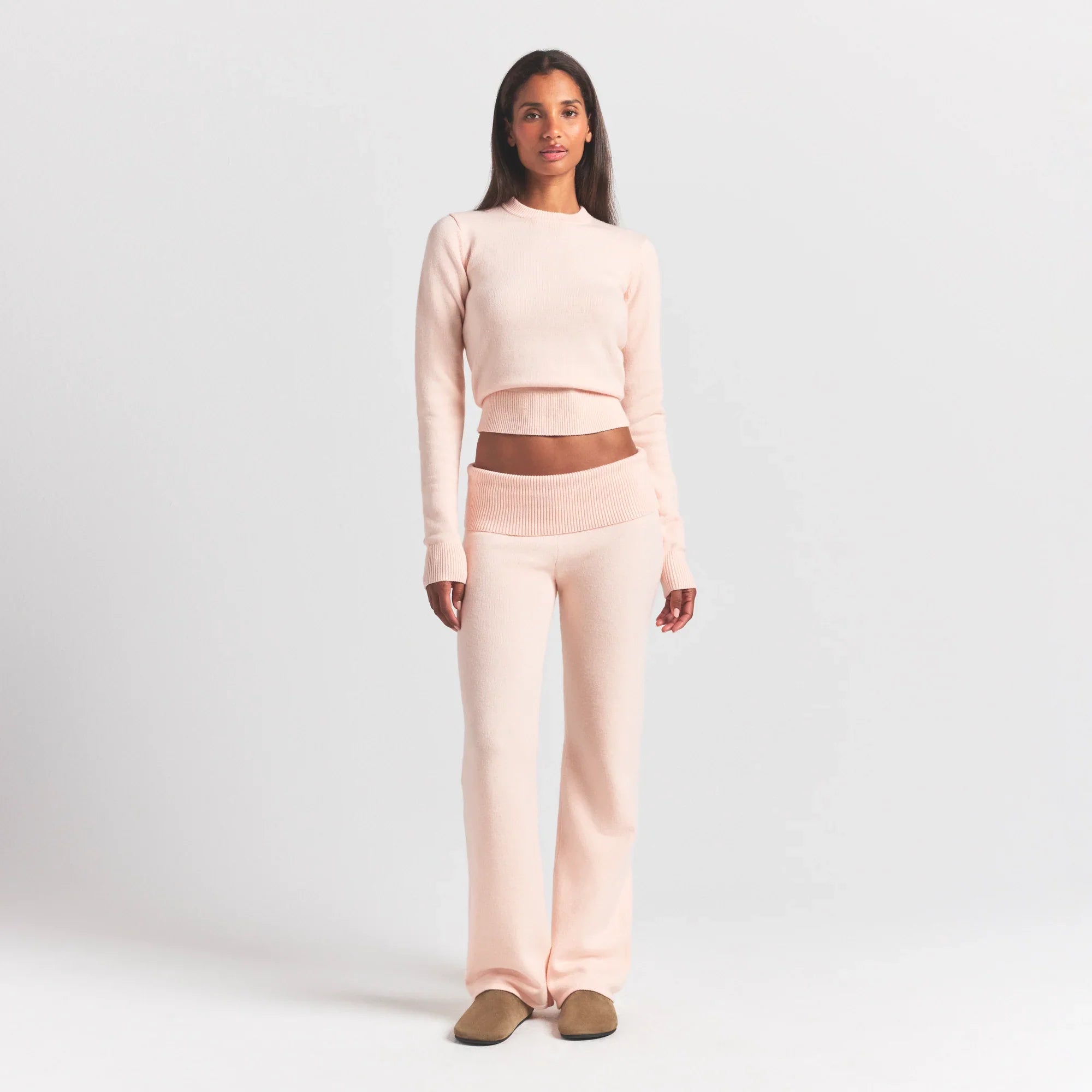 SKIMS SWEATER KNITS RIBBED LONG SLEEVE FITTED CREW NECK | PRIMROSE - Mind Türkiye