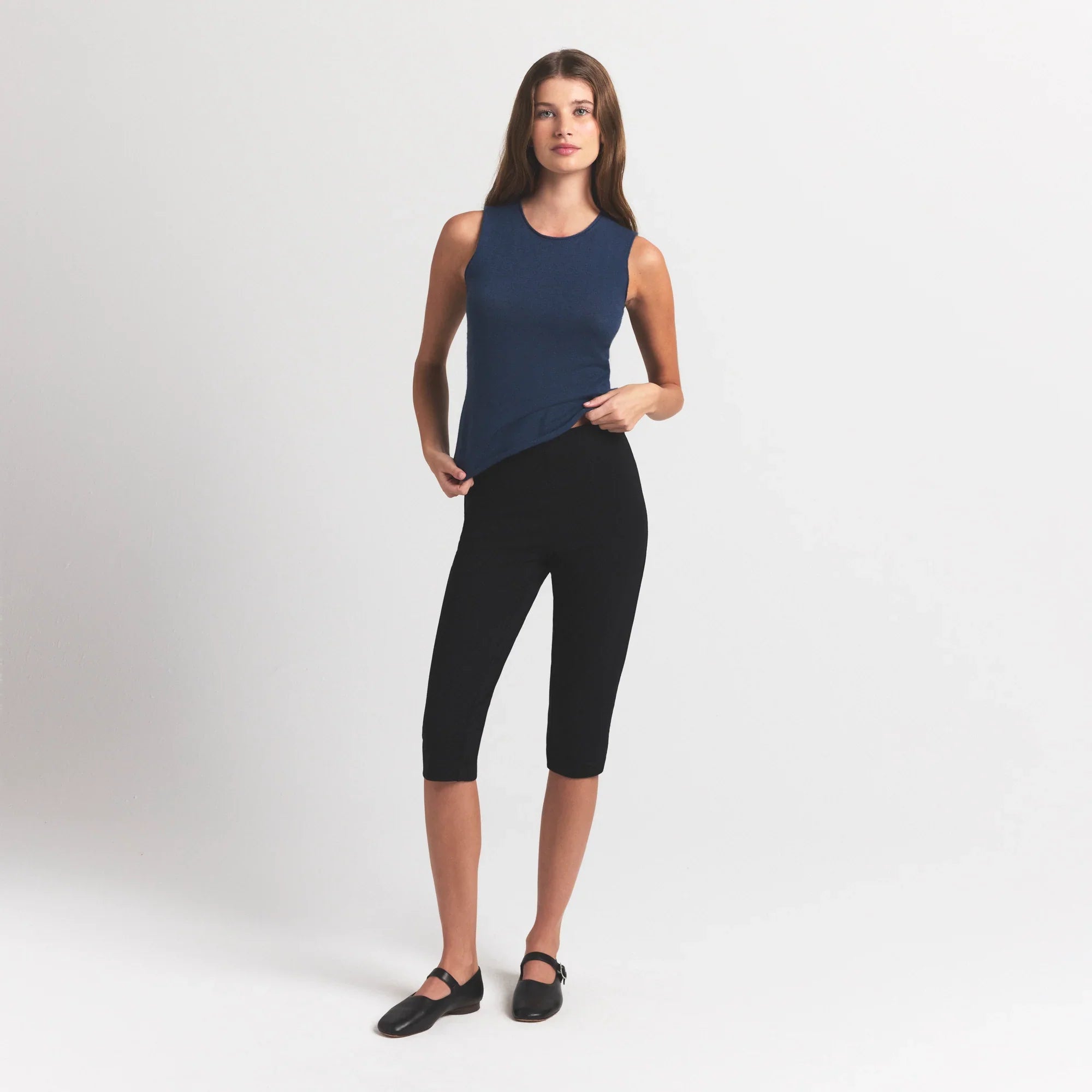 SKIMS FEATHERWEIGHT CASHMERE SLEEVELESS TOP | INDIGO - Mind Türkiye