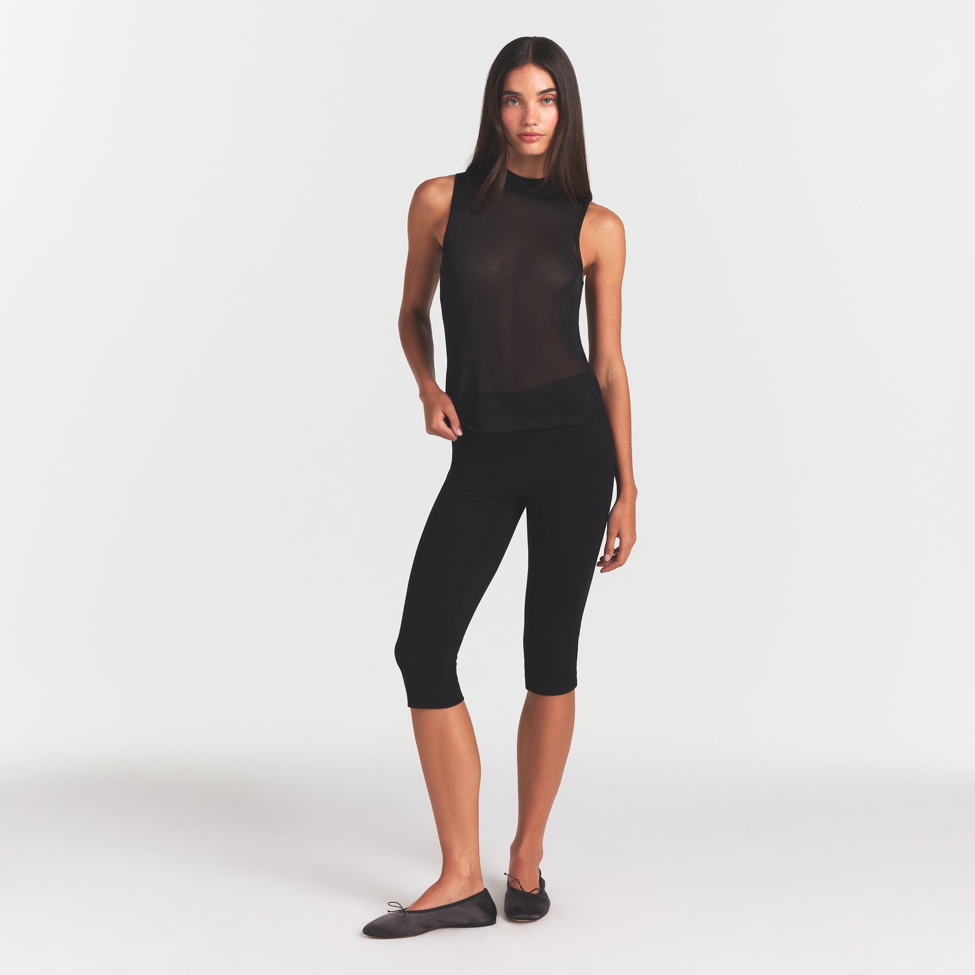 SKIMS SLINKY KNIT MOCK NECK TANK | OBSIDIAN - Mind Türkiye