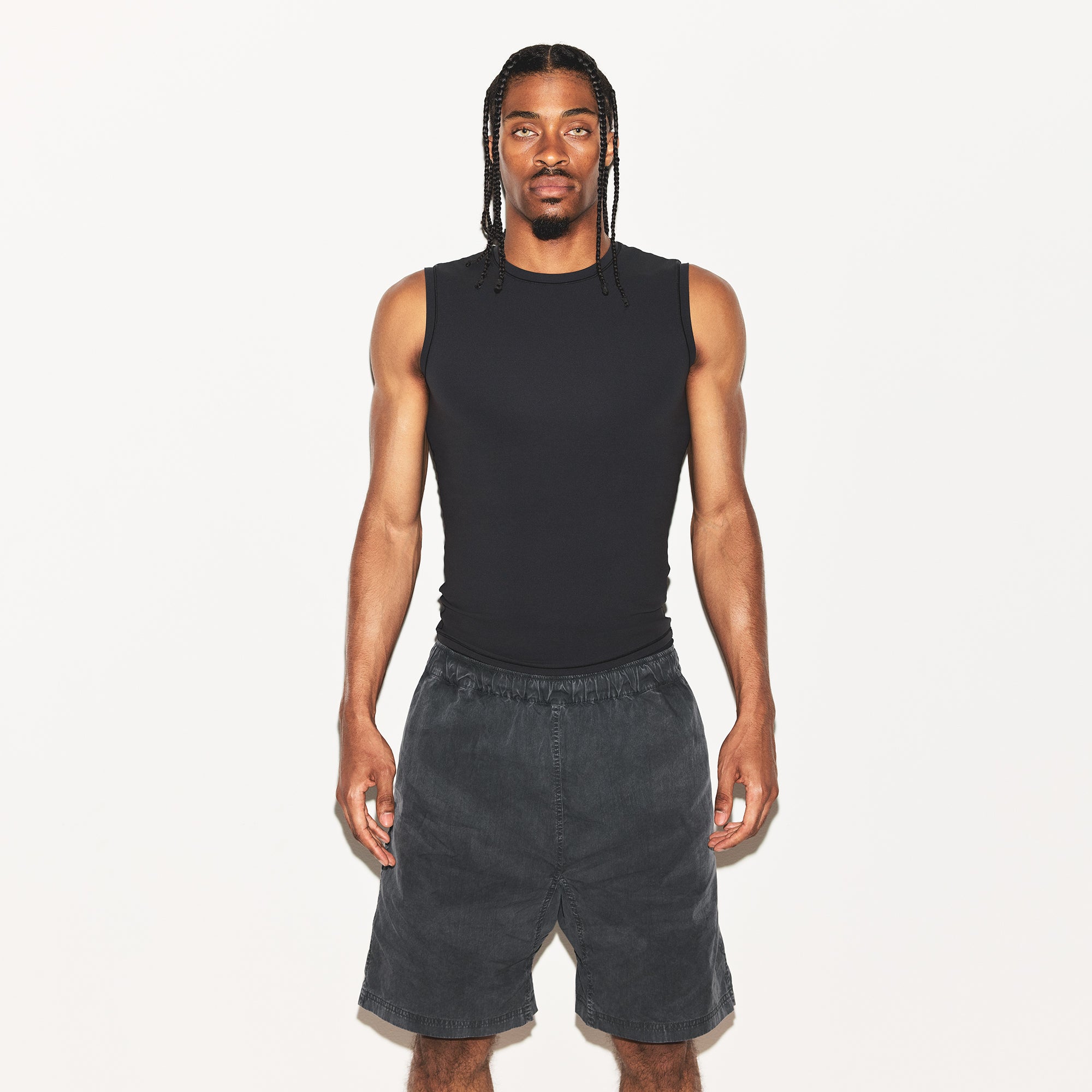 SKIMS FITS EVERYBODY MENS SLIM TANK | ONYX - Mind Türkiye
