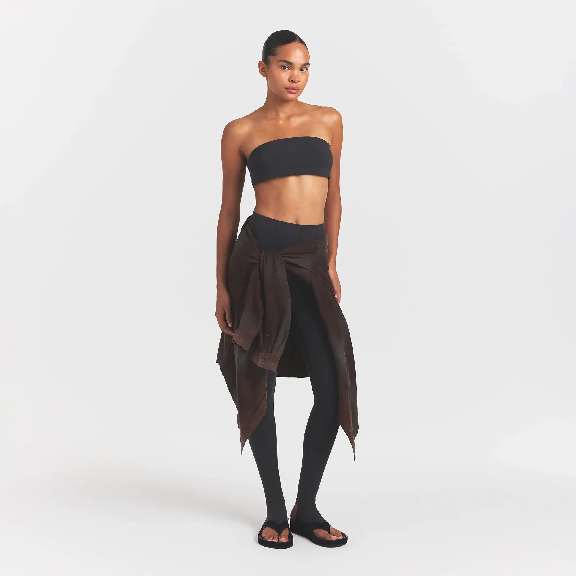 SKIMS OUTDOOR BANDEAU | WASHED ONYX - Mind Türkiye
