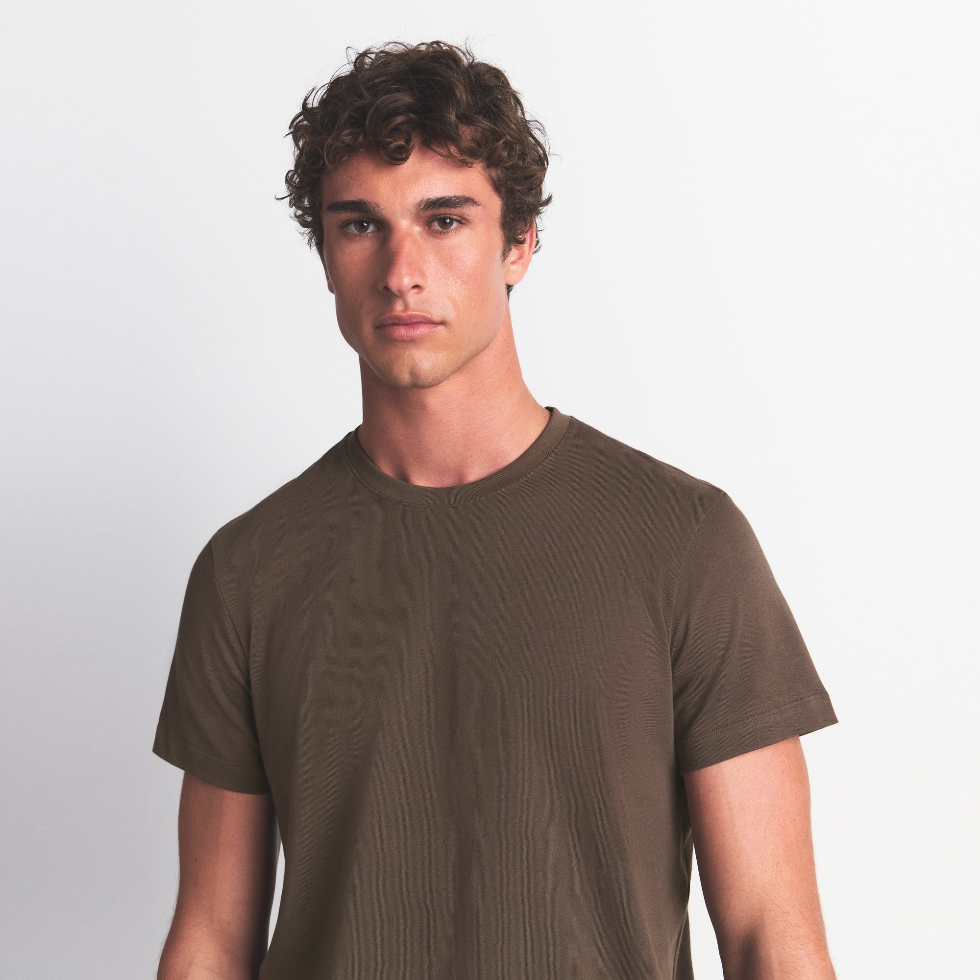 SKIMS COTTON MENS CLASSIC T-SHIRT | DRIFTWOOD - Mind Türkiye
