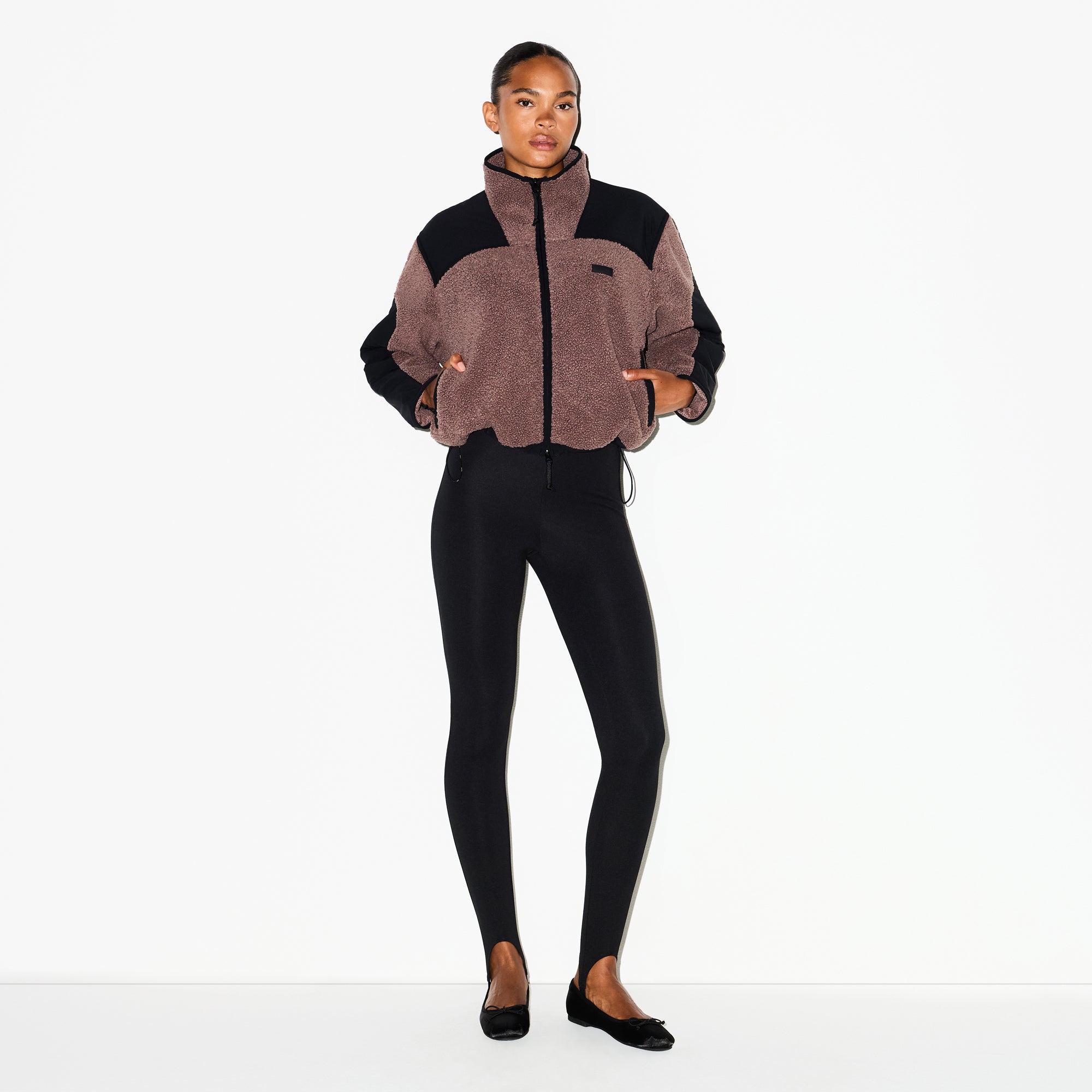 SKIMS TEDDY BOXY ZIP UP JACKET | UMBER - Mind Türkiye