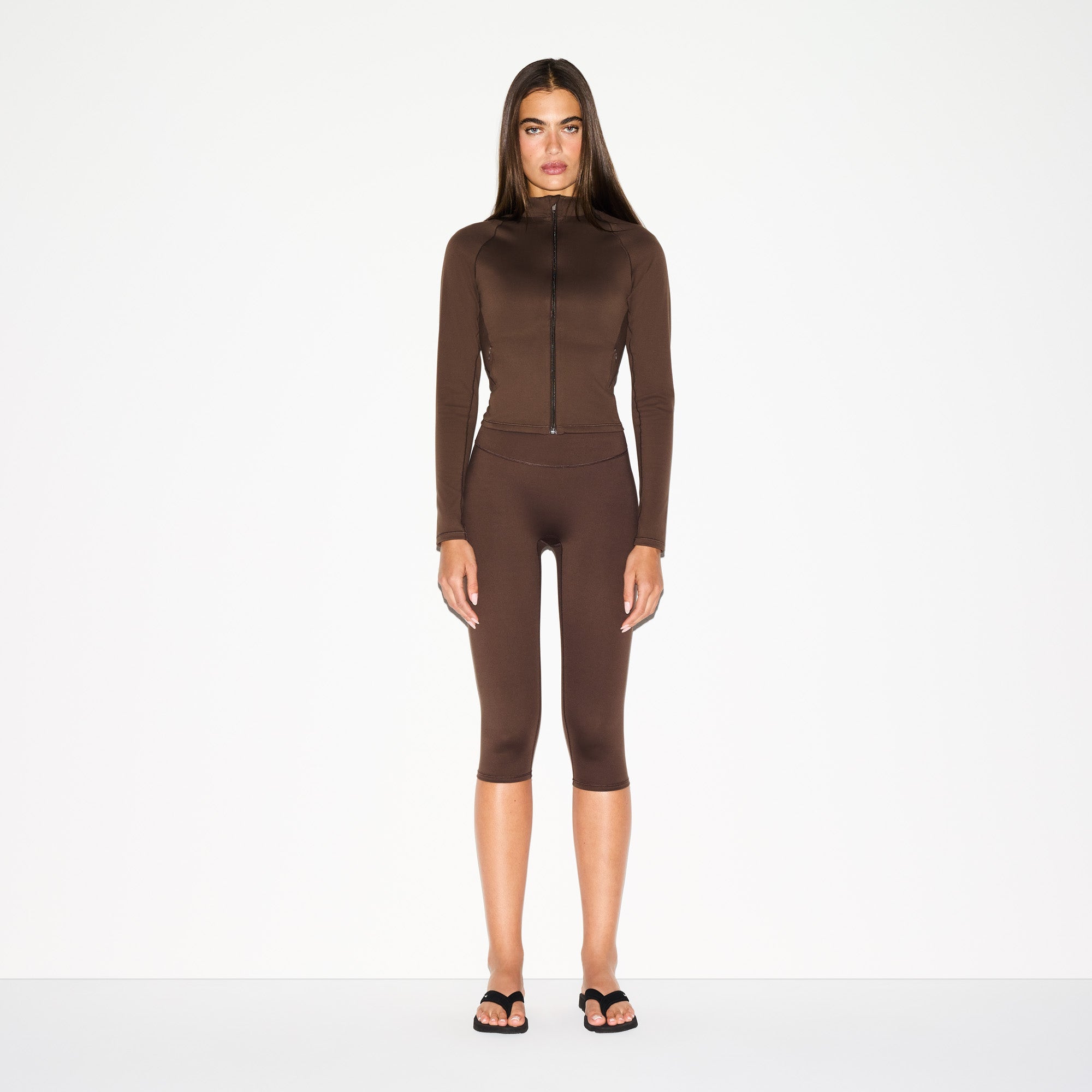 NikeSKIMS MATTE MOCK NECK FULL ZIP JACKET | DARK SEPIA - Mind Türkiye