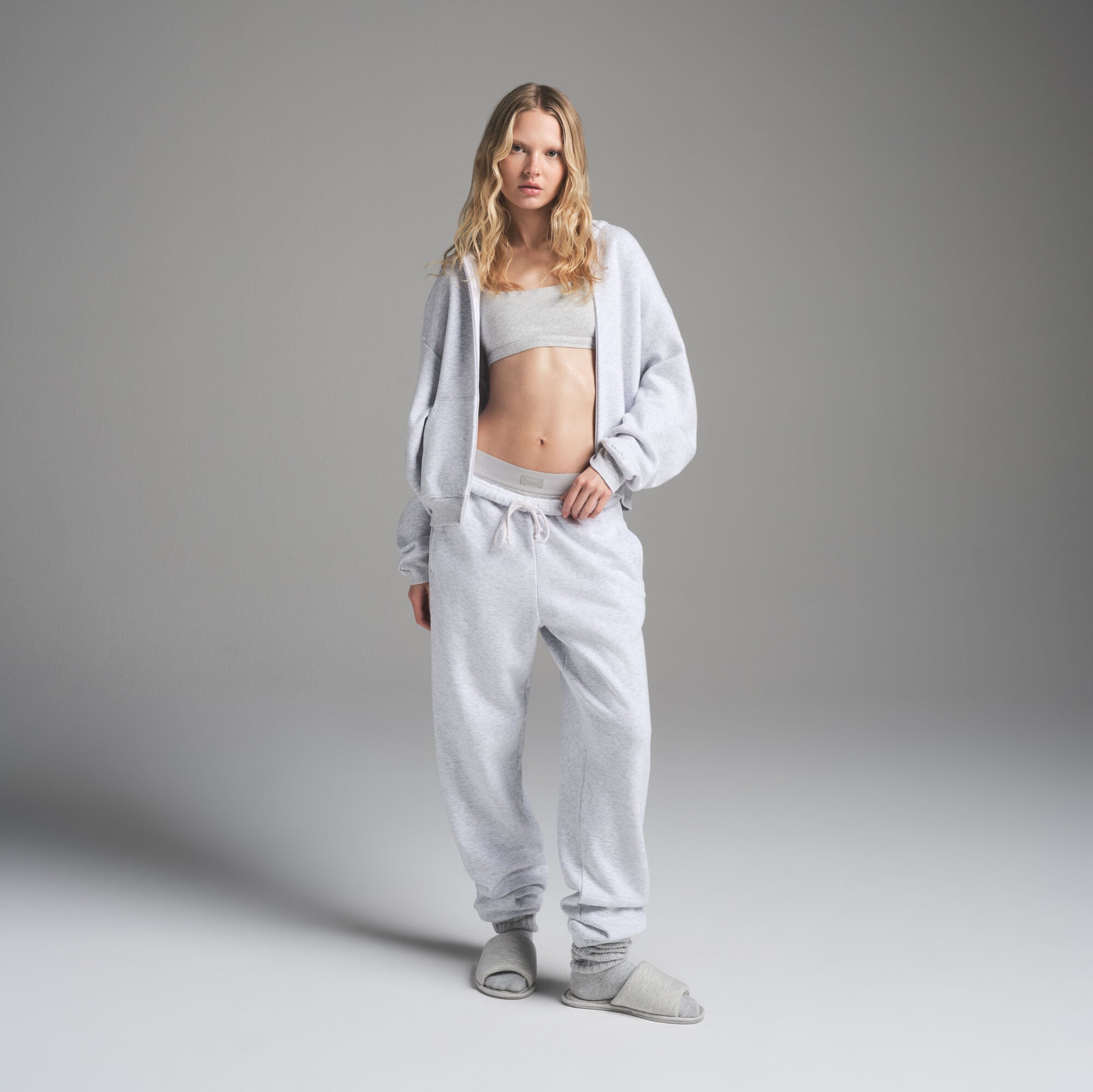 SKIMS COTTON FLEECE CLASSIC ZIP UP HOODIE | LIGHT HEATHER GREY - Mind Türkiye