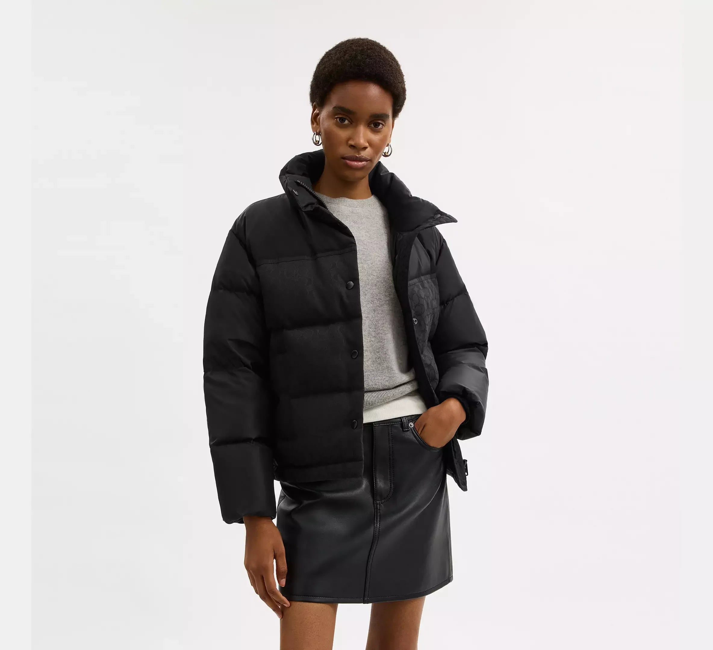 Coach Signature Down Jacket – Black - Mind Türkiye