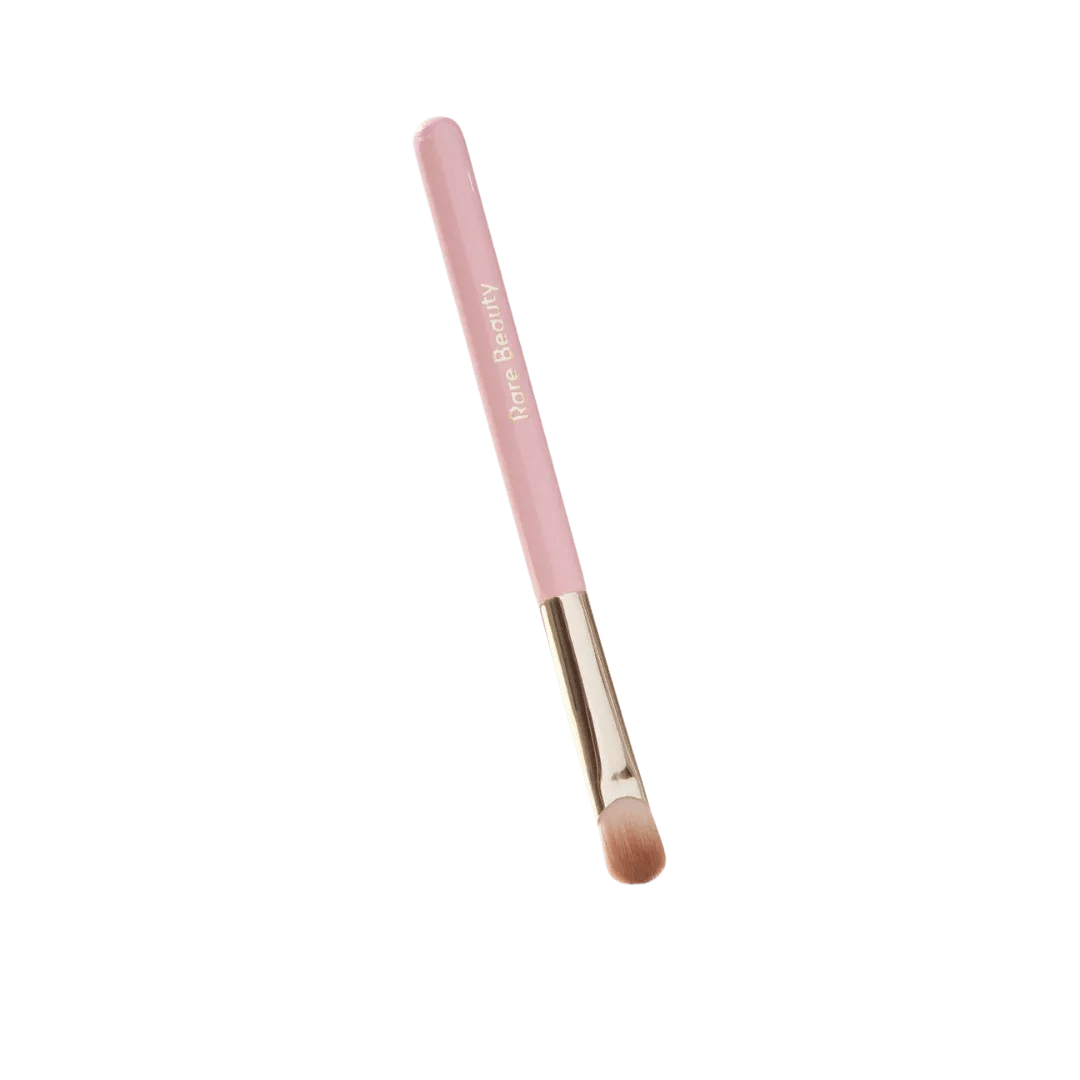 Rare Beauty Stay Vulnerable All-Over Eyeshadow Brush – Göz Farı Fırçası