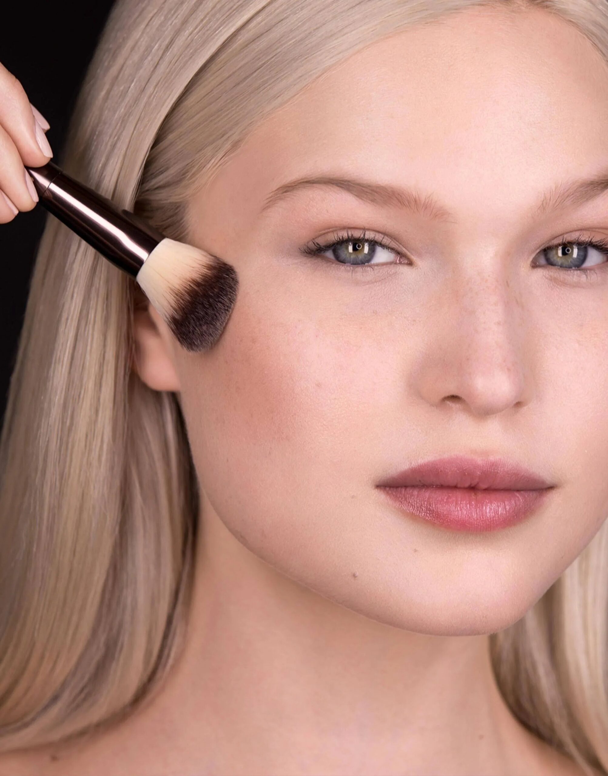 Hourglass Ambient™ Lighting Edit Brush – Çok Yönlü Fırça - Mind Türkiye