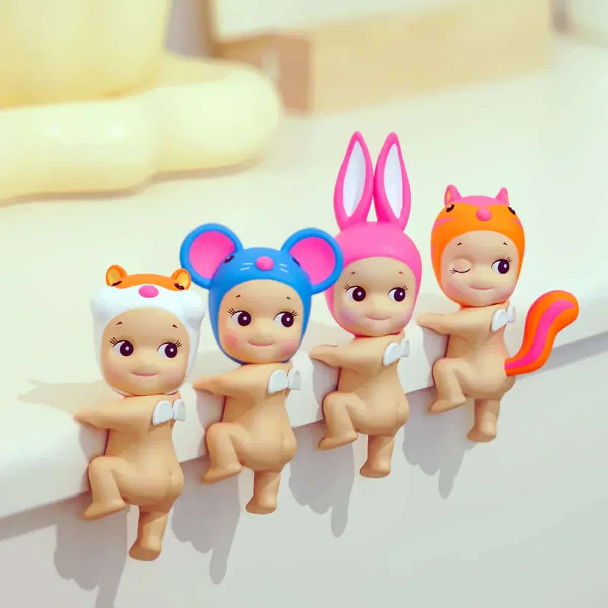 SONNY ANGEL HIPPERS LOOKING BACK SERISI - Mind Türkiye