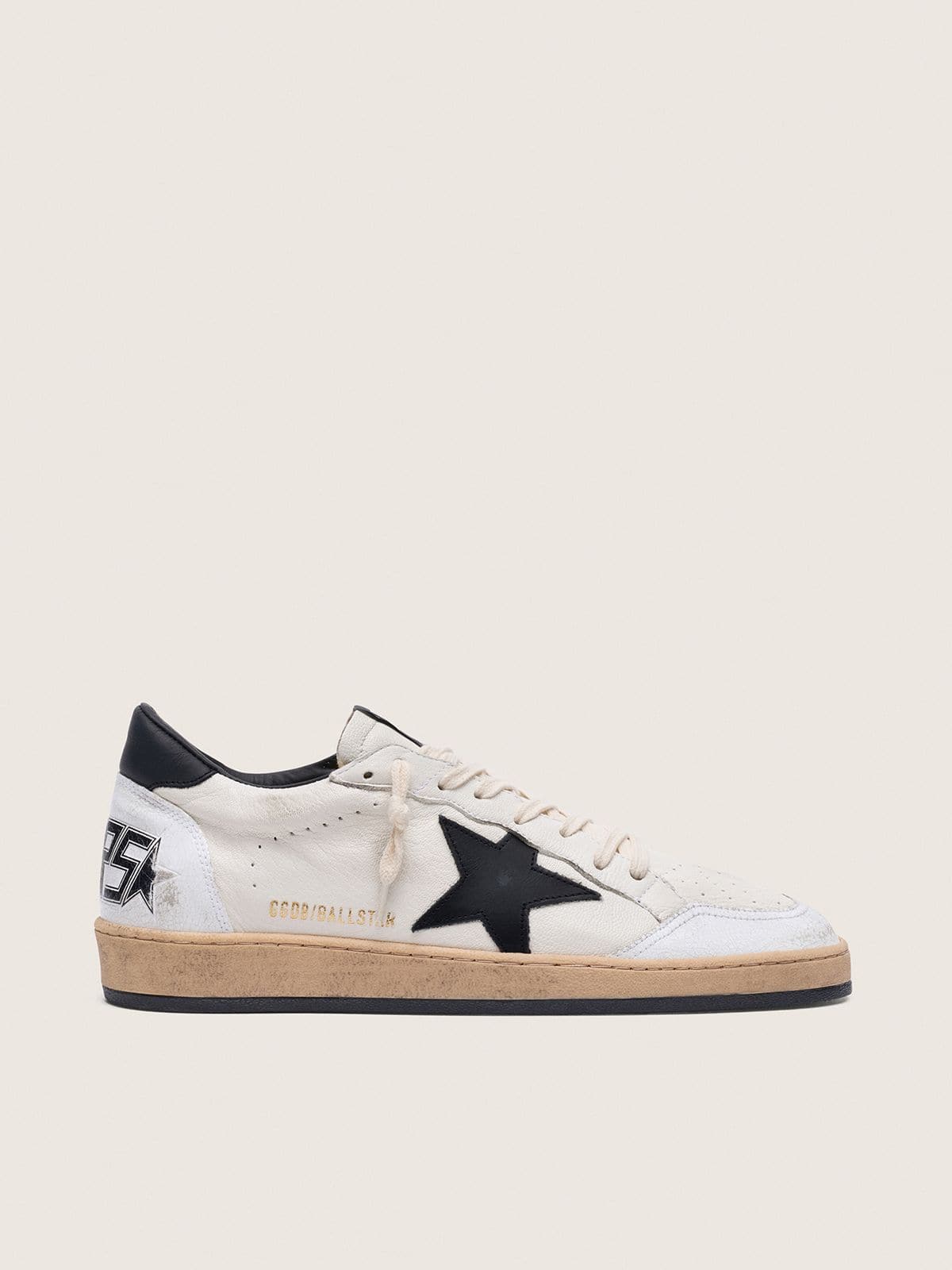 Golden Goose Men’s Ball Star In White Nappa With Black Star