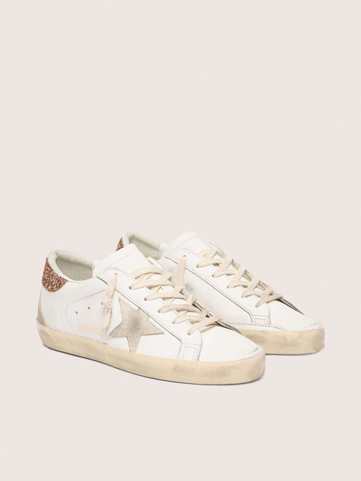 Golden Goose Women’s Super-Star With A Suede Star And Peach-Pink Glitter Heel Tab - Mind Türkiye
