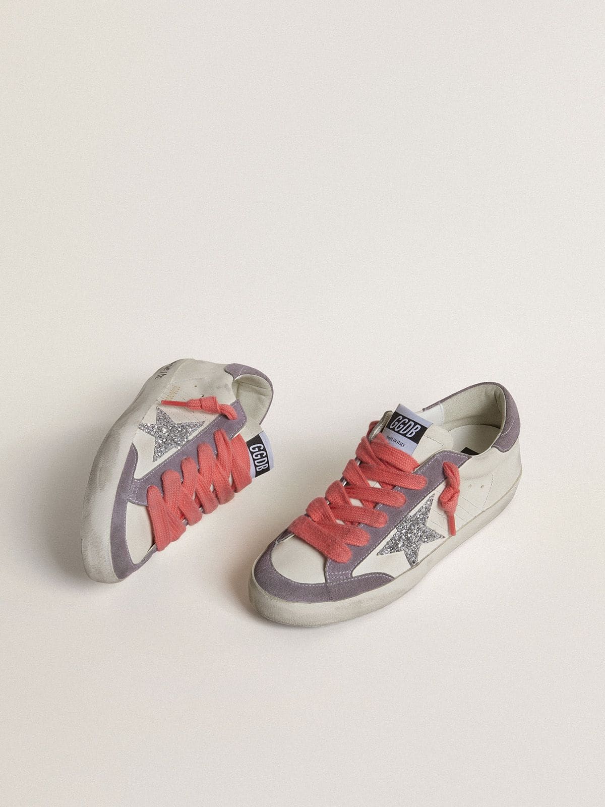 Golden Goose Women’s Super-Star With Silver Glitter Star And Lilac Suede Heel Tab - Mind Türkiye