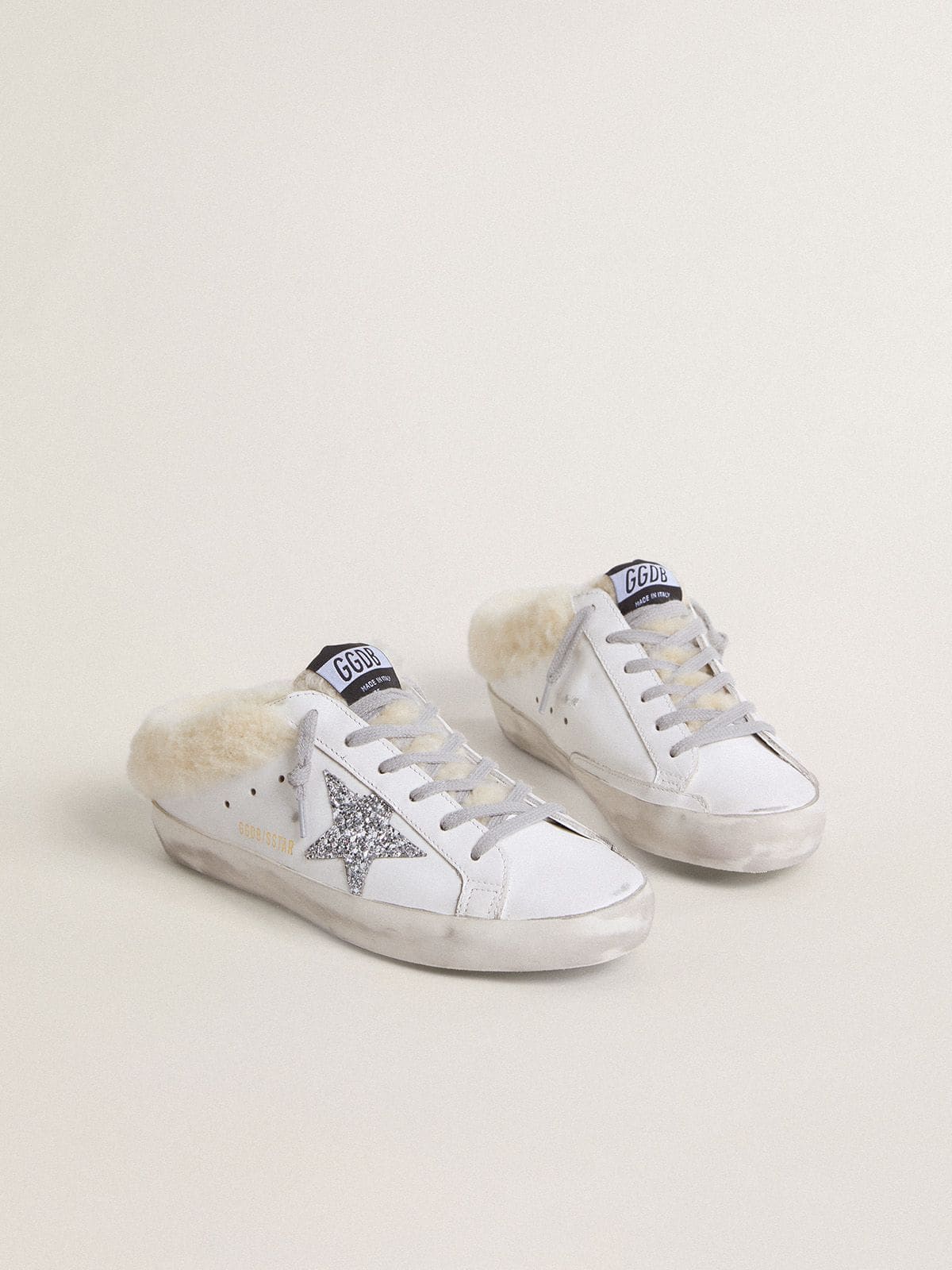 Golden Goose Super-Star Sabots In White Leather With Shearling Lining And Silver Star - Mind Türkiye