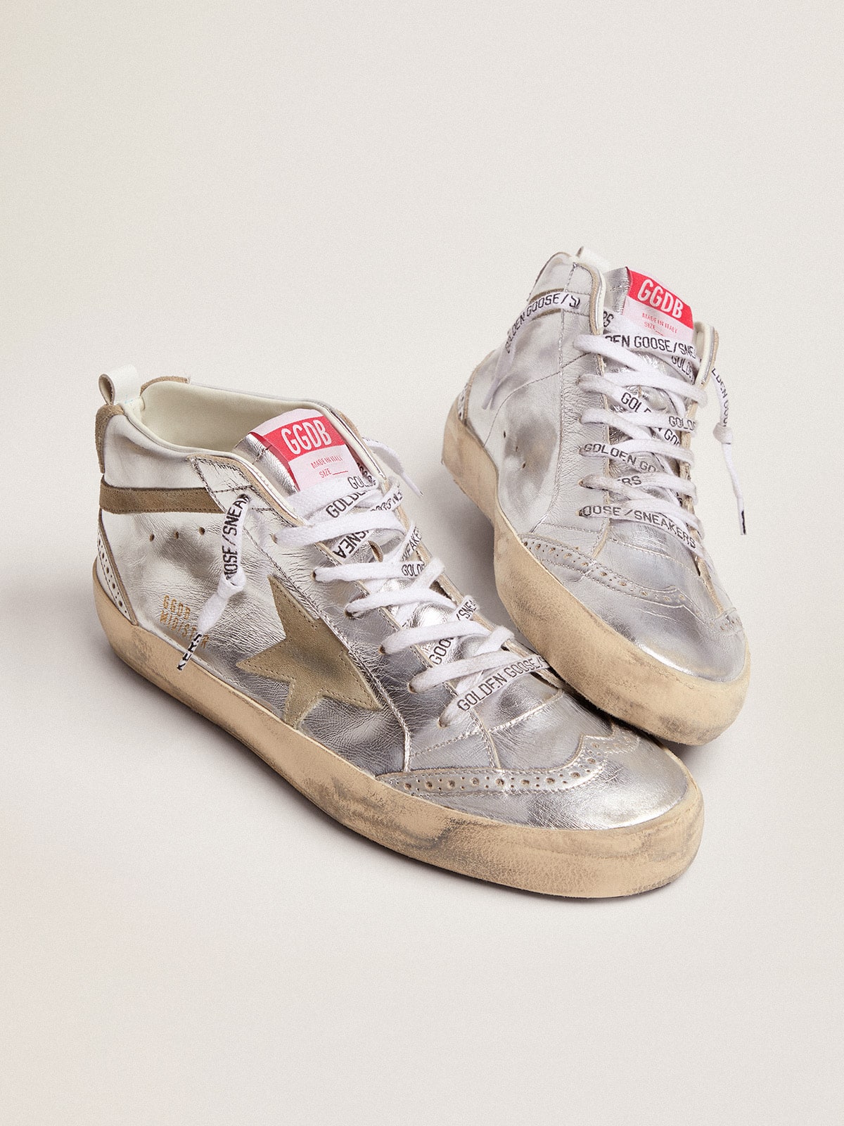 Golden Goose Women’s Mid Star In Silver Laminated Leather With Dove Gray Star - Mind Türkiye