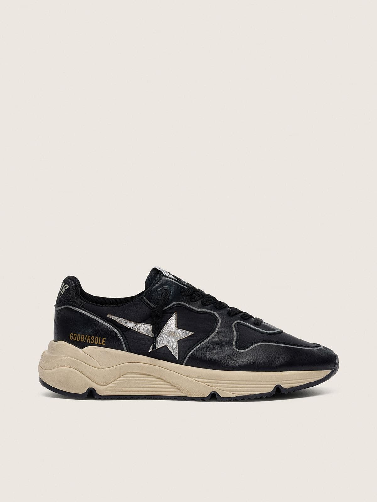 Golden Goose Women’s Running Sole In Black Nappa Leather And Nylon With A Silver Leather Star - Mind Türkiye