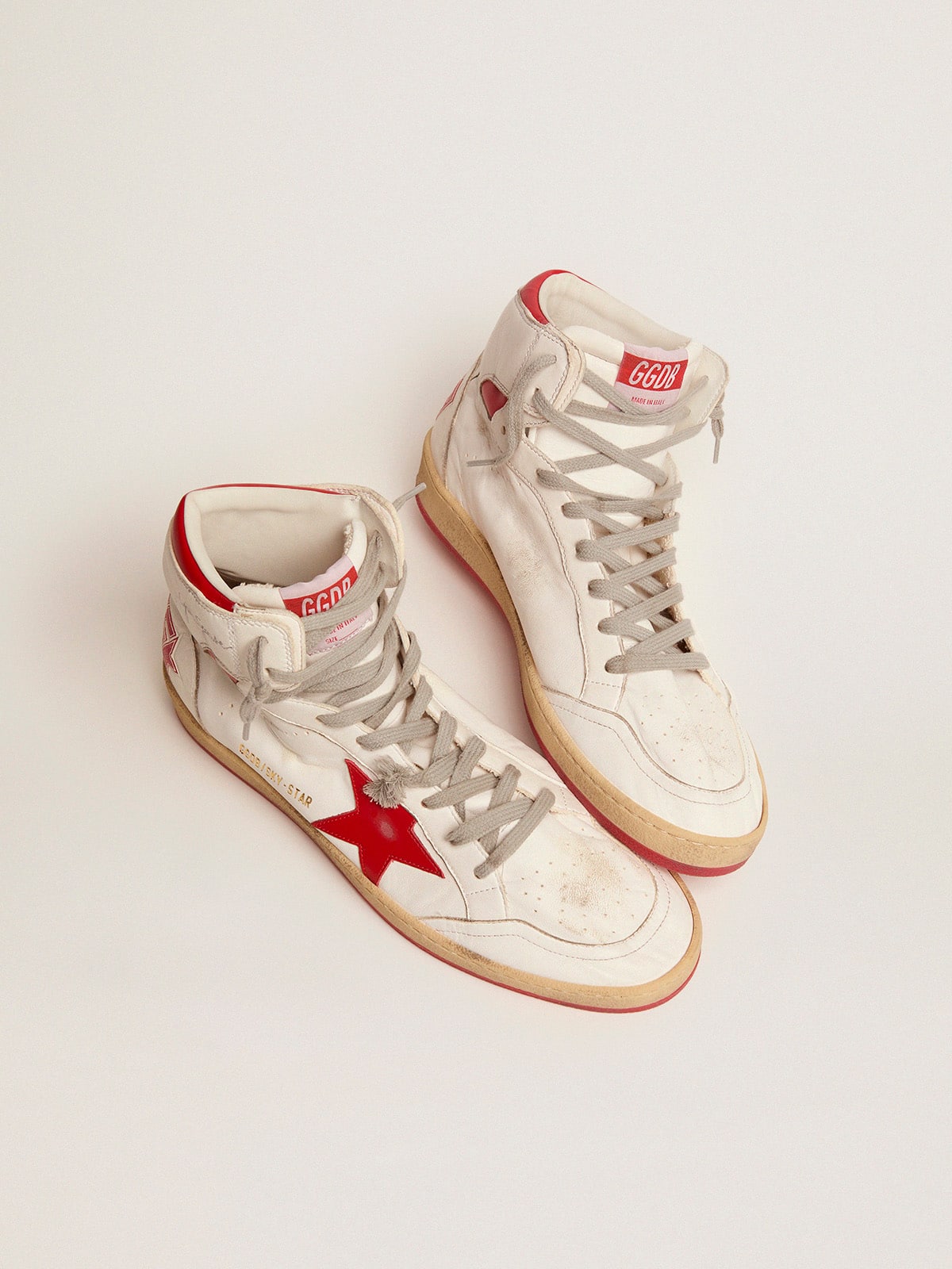 Golden Goose Women’s Sky-Star In White Nappa With Red Star And Heel Tab - Mind Türkiye