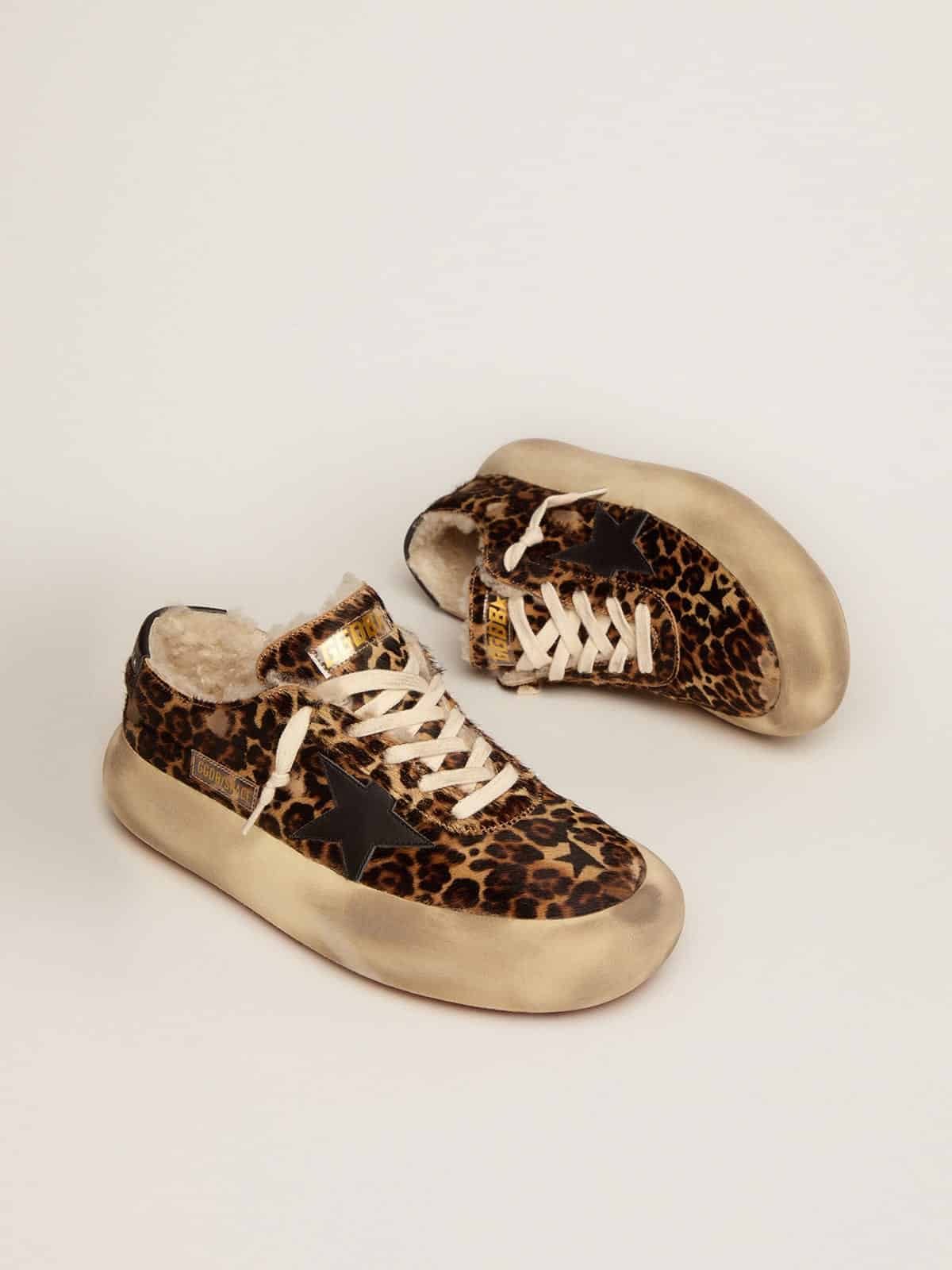 Golden Goose Women’s Space-Star Shoes In Animal-Print Pony Skin With Shearling Lining - Mind Türkiye