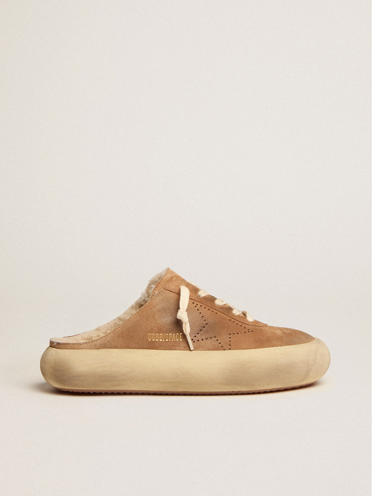 Golden Goose Women’s Space-Star Sabot Shoes In Tobacco-Colored Suede With Shearling Lining - Mind Türkiye