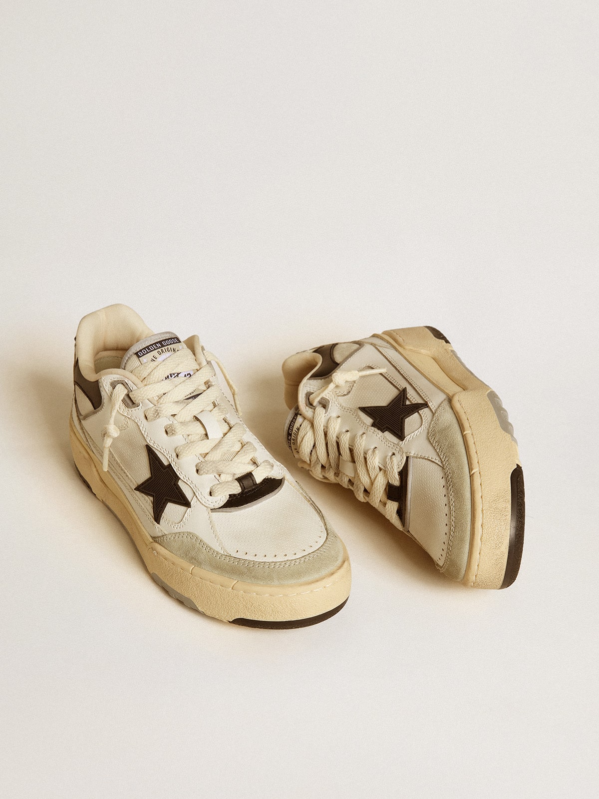 Golden Goose Women’s Forty2 With Black Star And Black Leather Heel Tab - Mind Türkiye