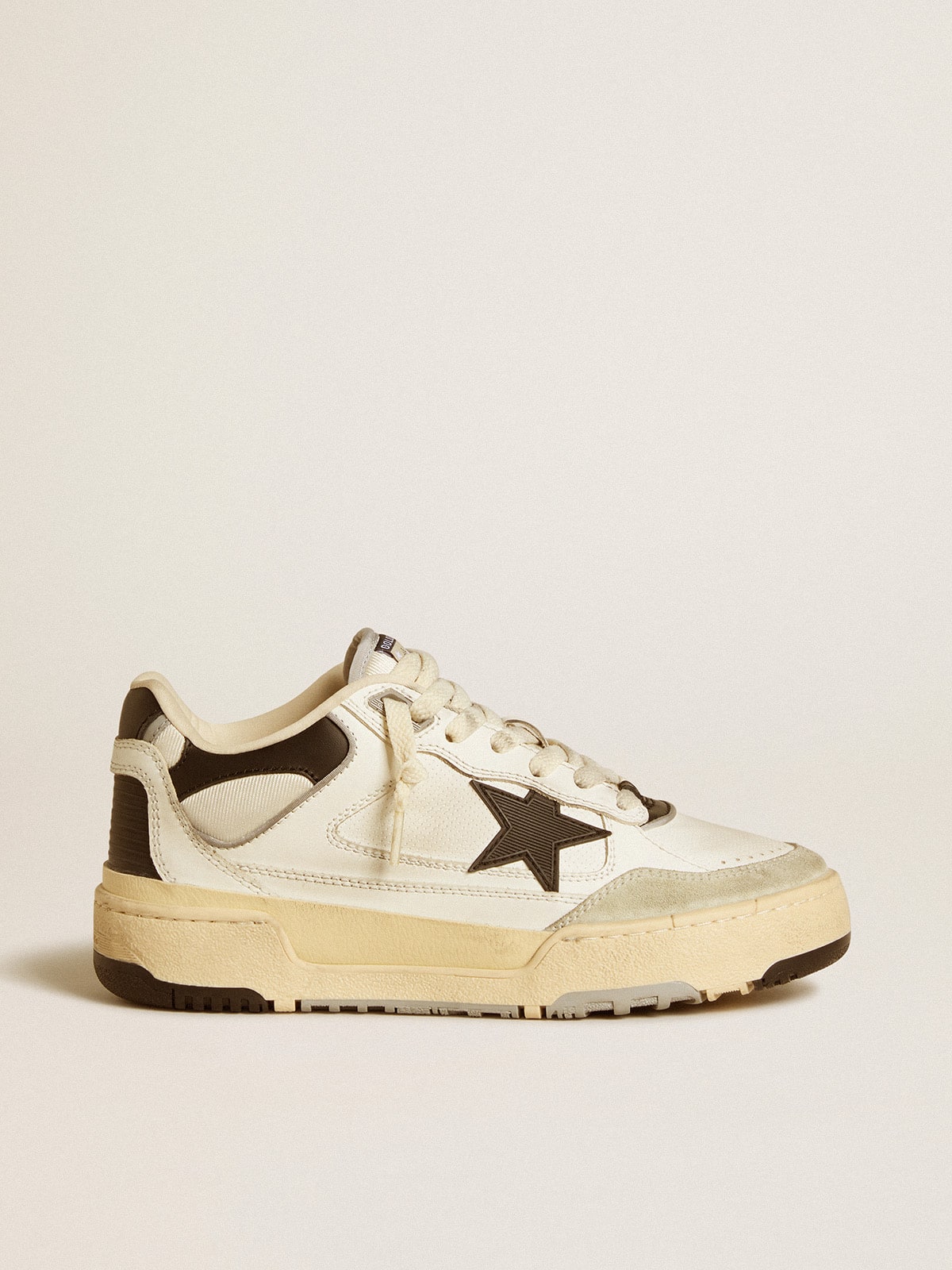 Golden Goose Women’s Forty2 With Black Star And Black Leather Heel Tab - Mind Türkiye