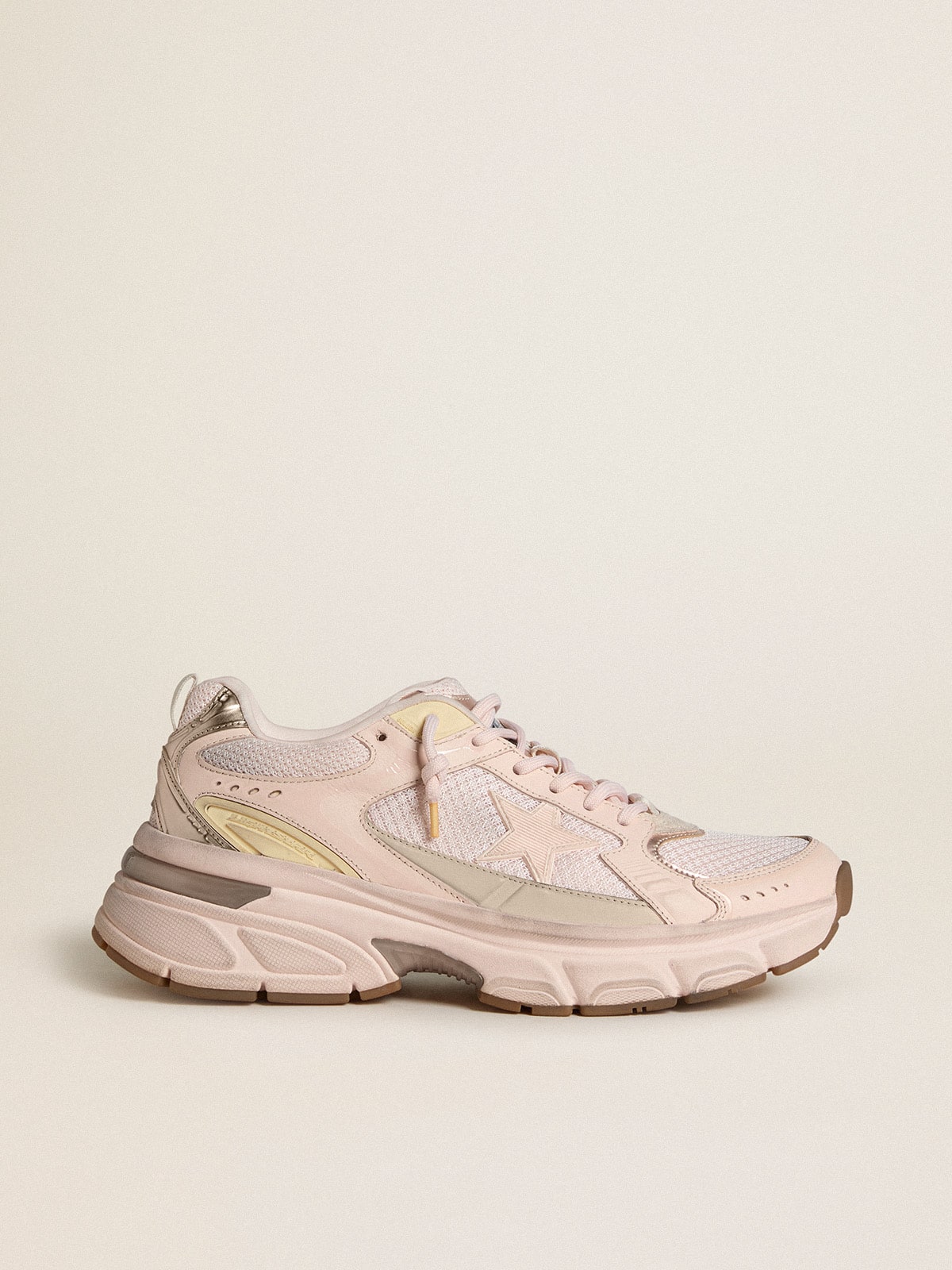 Golden Goose Women’s Lightstar With Pink Leather And Mesh Upper And Pink Star - Mind Türkiye