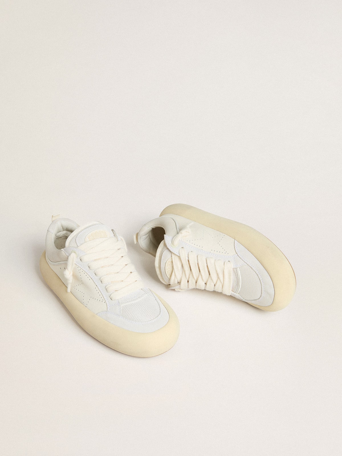 Golden Goose Women’s Space-Star Cube In White Leather With Perforated Star - Mind Türkiye