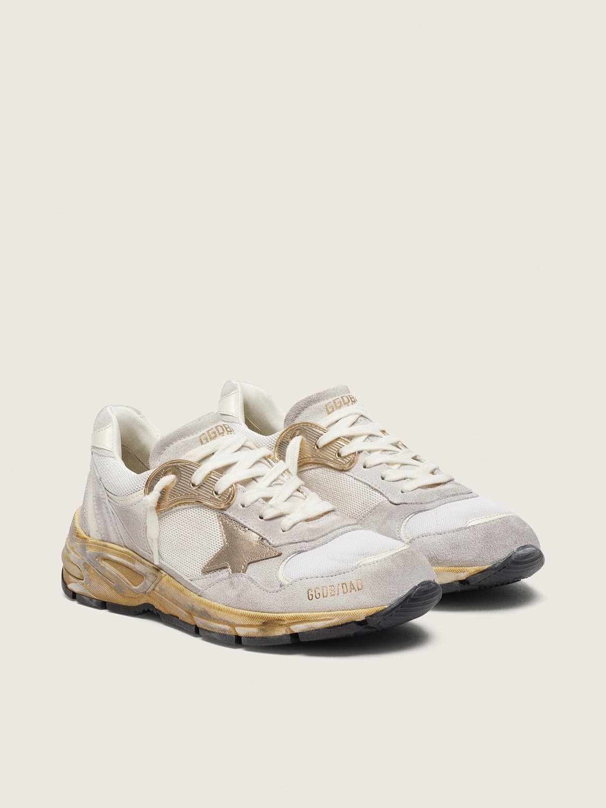 Golden Goose Women’s Dad-Star In Mesh And White Suede With Gold Foiled Star - Mind Türkiye