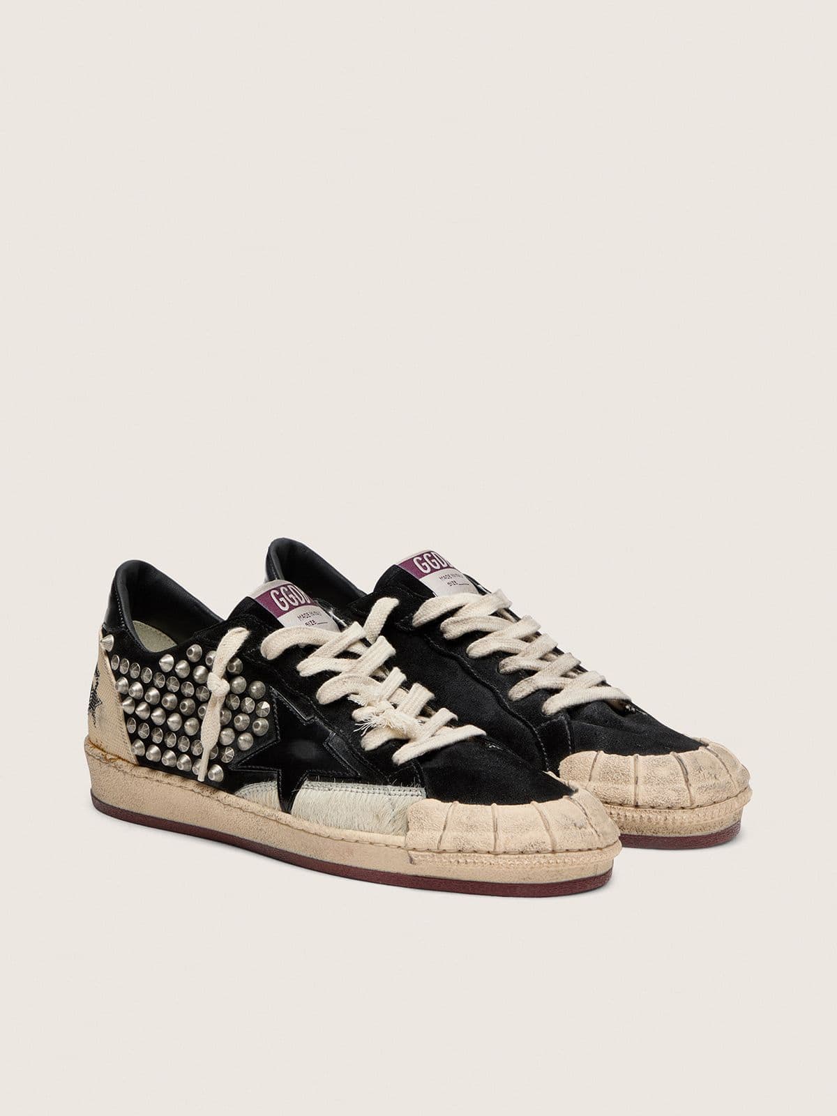 Golden Goose Women’s Ball Star LAB In Black Suede With Studs And Glossy Black Leather Star - Mind Türkiye