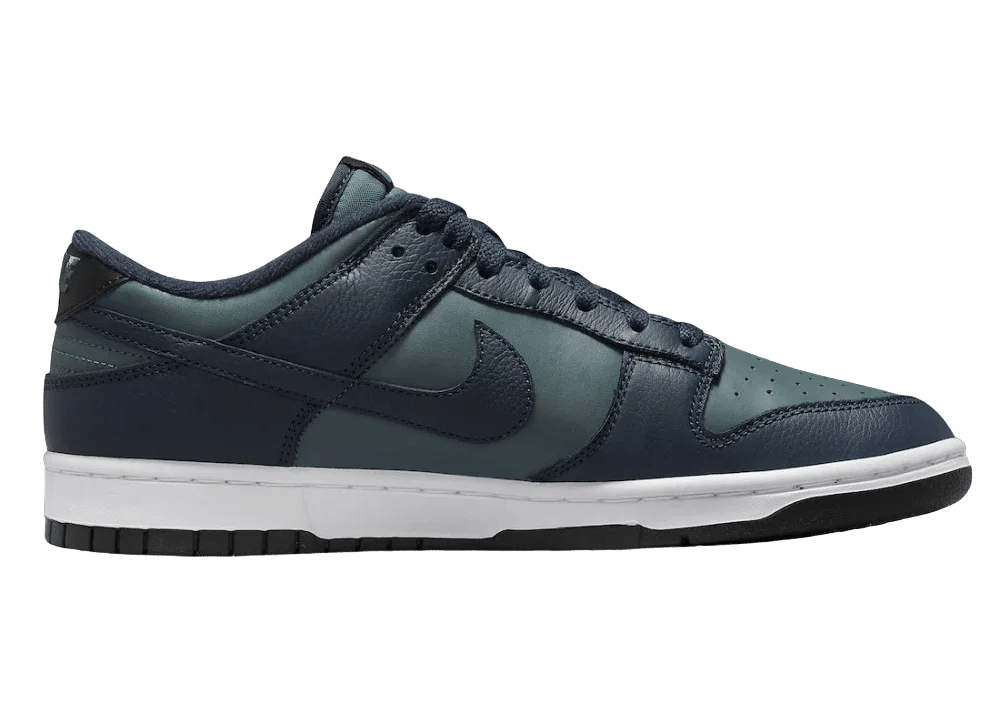 Nike Dunk Low Armory Navy