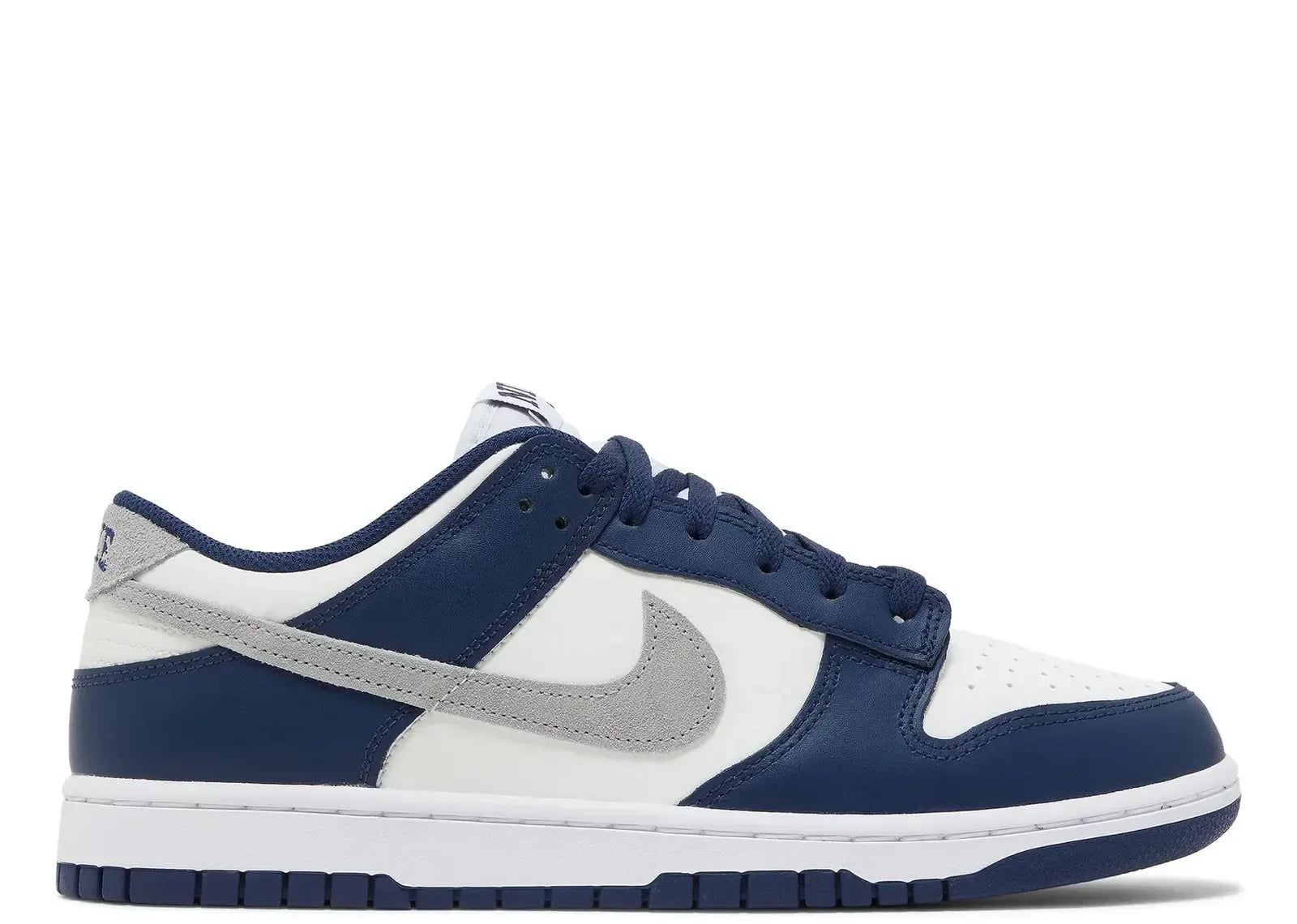 Nike Dunk Low Summit White Midnight Navy