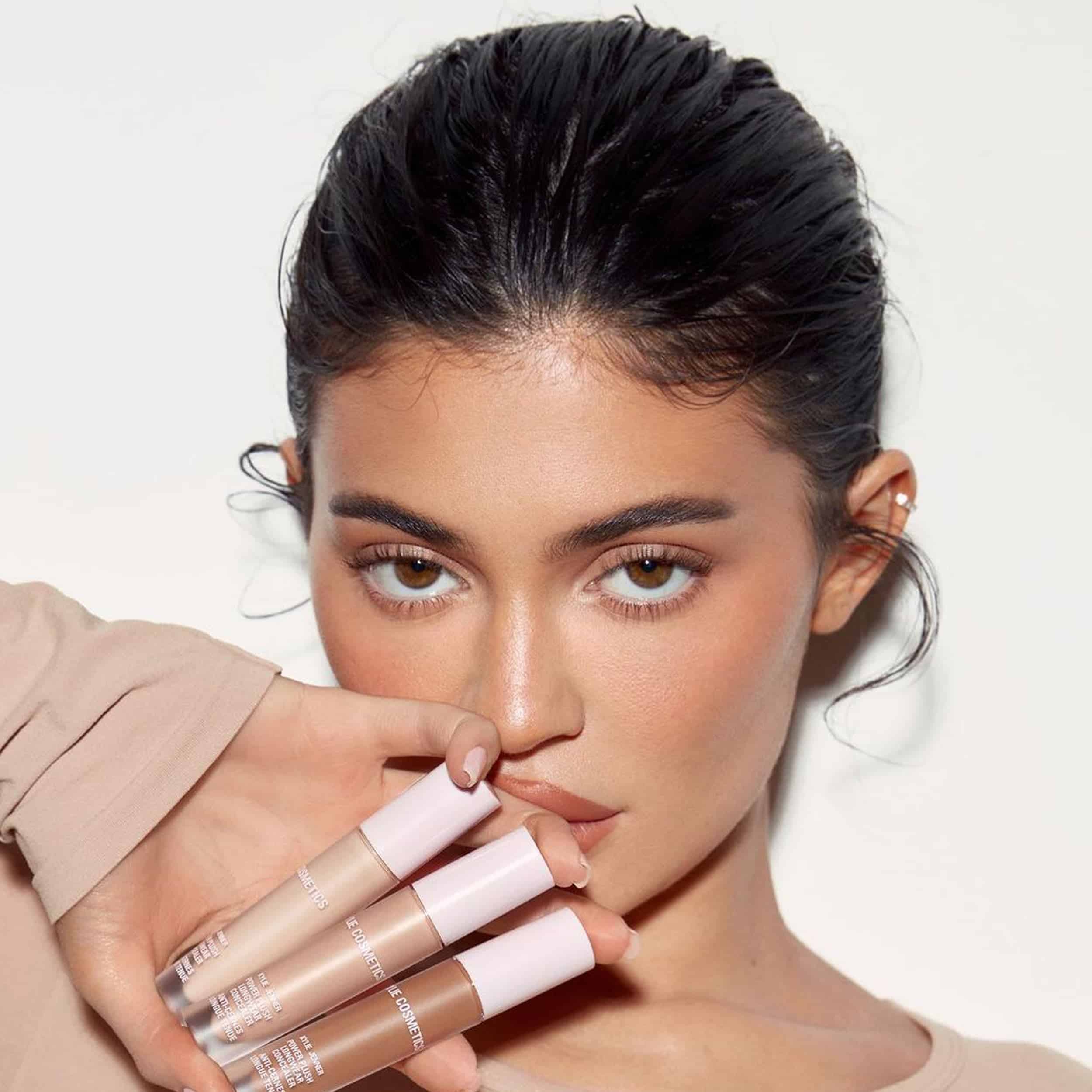 Kylie No Makeup, Makeup Bundle - Mind Türkiye