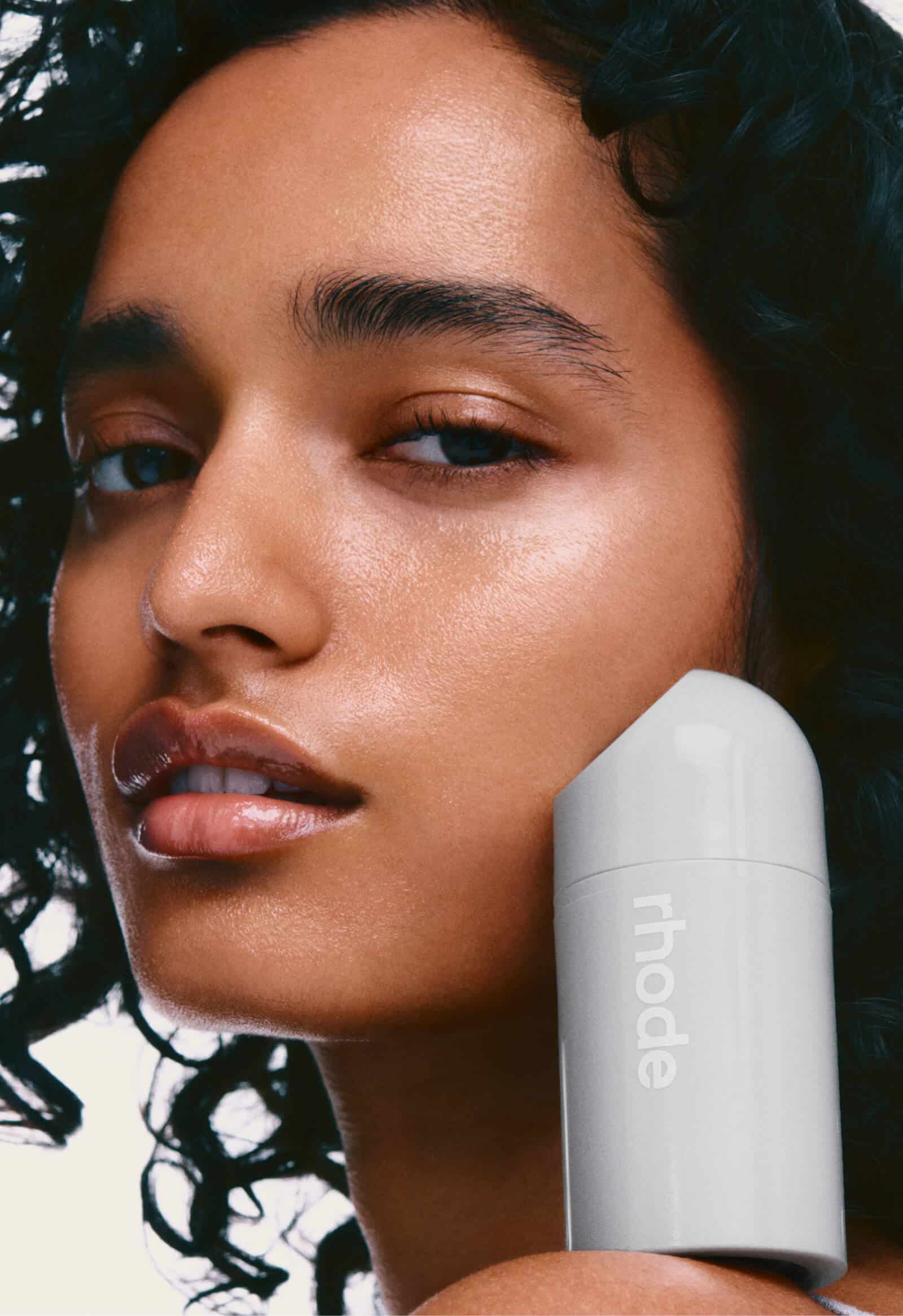 Rhode Peptide Glazing Fluid - Mind Türkiye